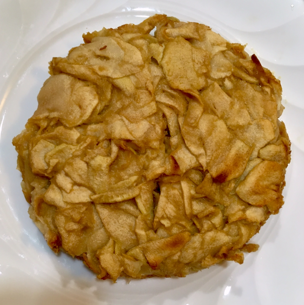 Préparer un gâteau invisible aux pommes inratable